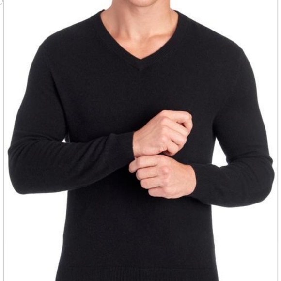 Alan Flusser Other - Alan Flusser Cashmere Blended Solid V-neck Sweater